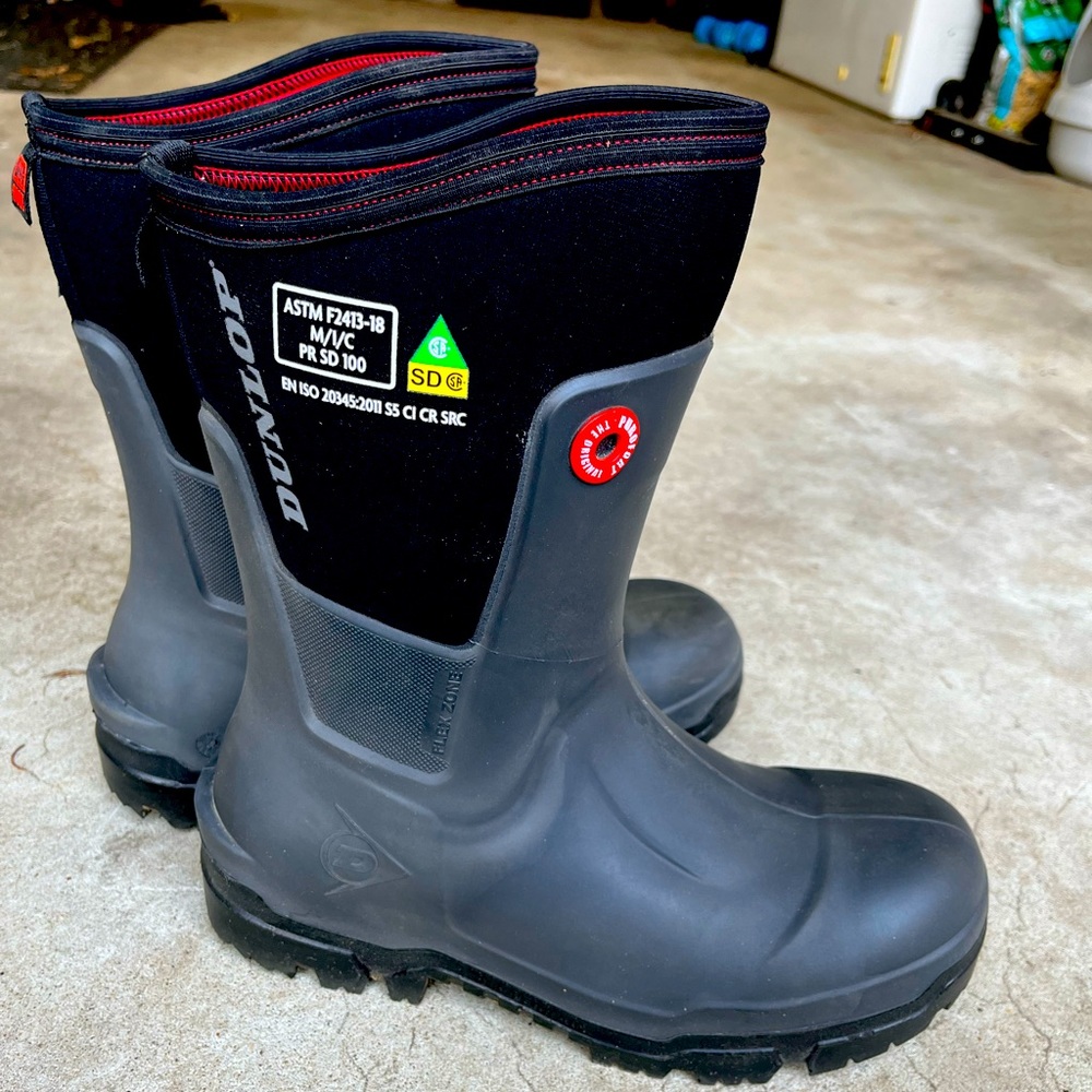Dunlop Snugboot Protective Toe